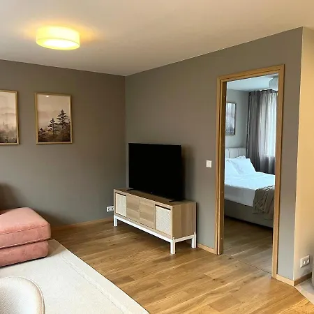 New! Two-bedroom In The Heart Of Poltsamaa! Appartement Poltsamaa